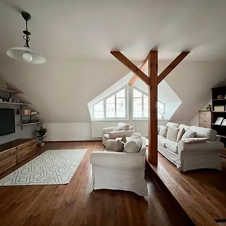 Apartamento Půda Na Jihu *